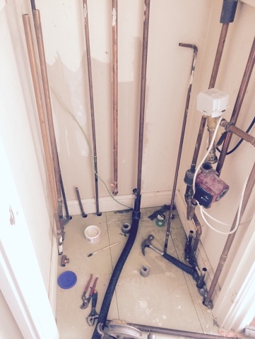 2FC7A6FB-DB81-423D-BF5B-8A5211AA26C4 1 105 C